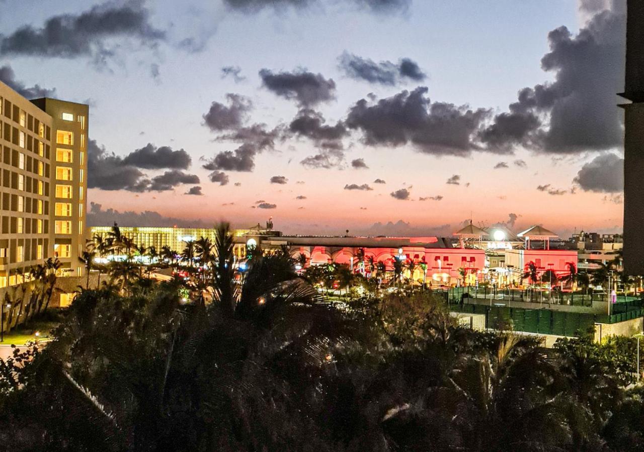 Xcanan Loft On Park Royal, The Best Area In Cancun Right On The Beach 外观 照片